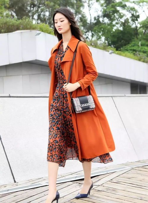 云裳服飾 秋季好時(shí)節(jié) 美亦如斯